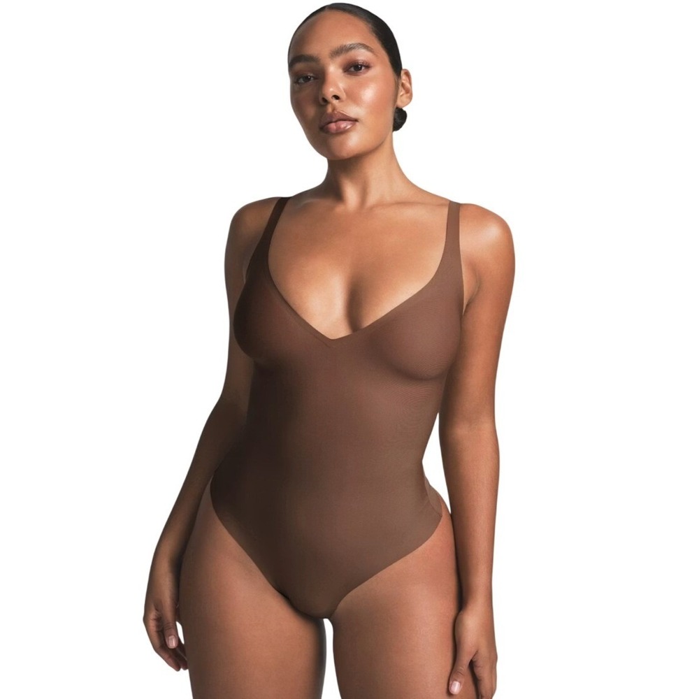 Skims Fits Everybody Plunge Bodysuit Jasper Brown BD-THG-9551W Small - Picture 2 of 5
